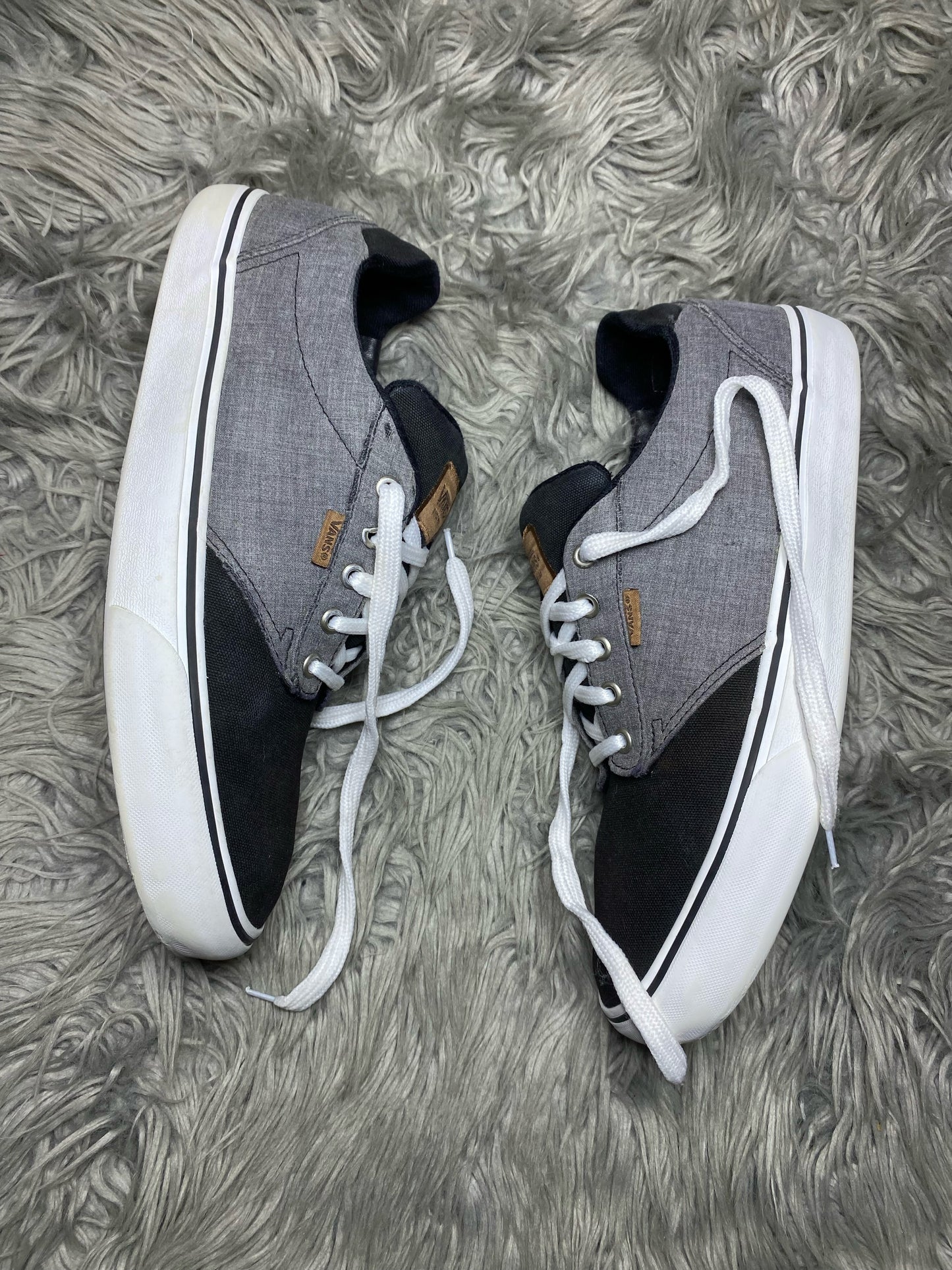 Vans Low Top (46)