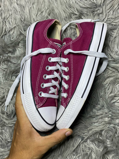 Converse Low Top (37.5)